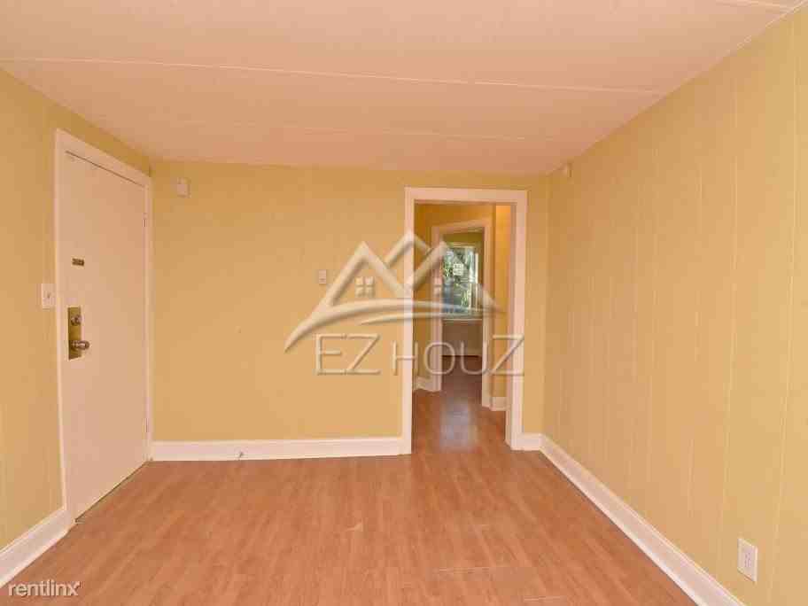 4013 Edgewood St - Photo 3 of 12