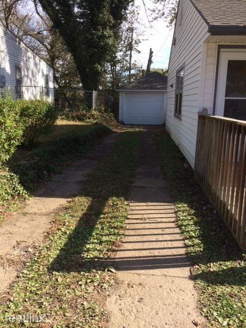 2328 Sw Harrison St - Photo 2 of 11