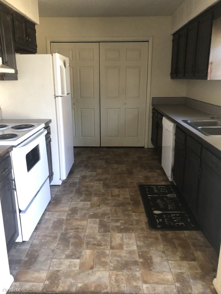 3811 College View Dr #A - Photo 3 of 10