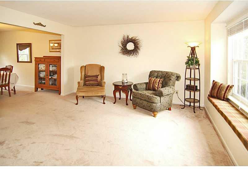 5868 E 126th Street - Photo 3 of 24