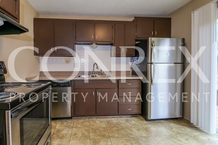 18613 Shoshone Drive - Photo 3 of 8