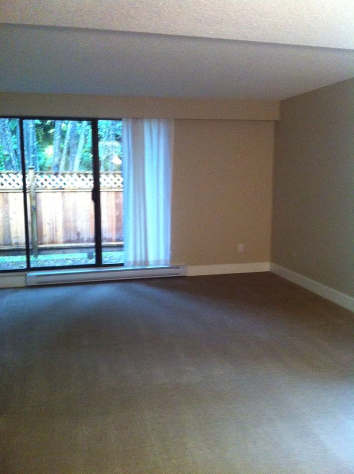 Rufus Dr - Photo 3 of 5