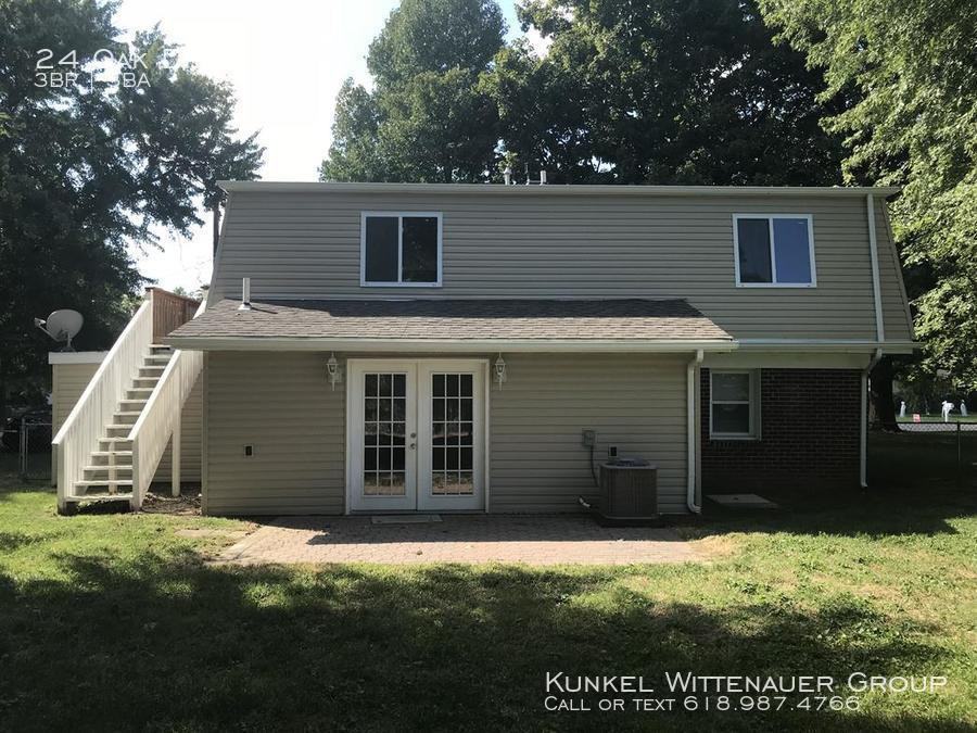 24 Oak Dr - Photo 3 of 27