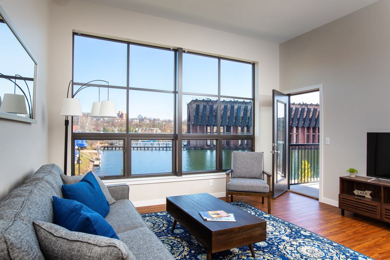 One Marquette Place - Photo 2 of 14