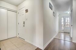 37 Mantz Crescent - Photo 2 of 6