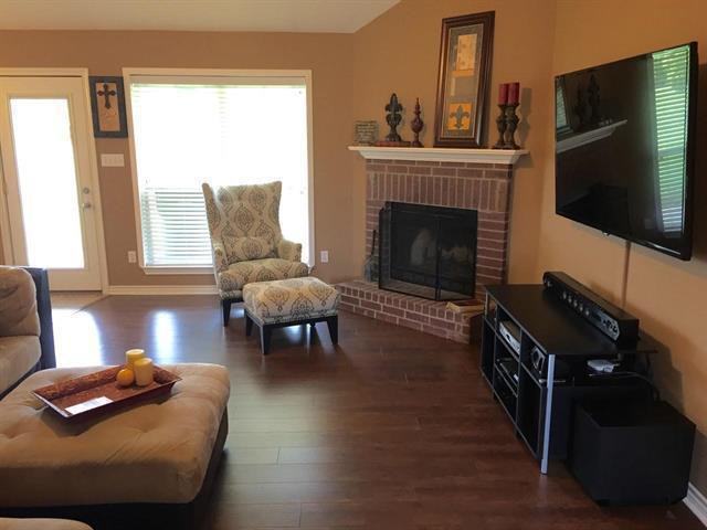 20350 Bluegrass Circle - Photo 3 of 13