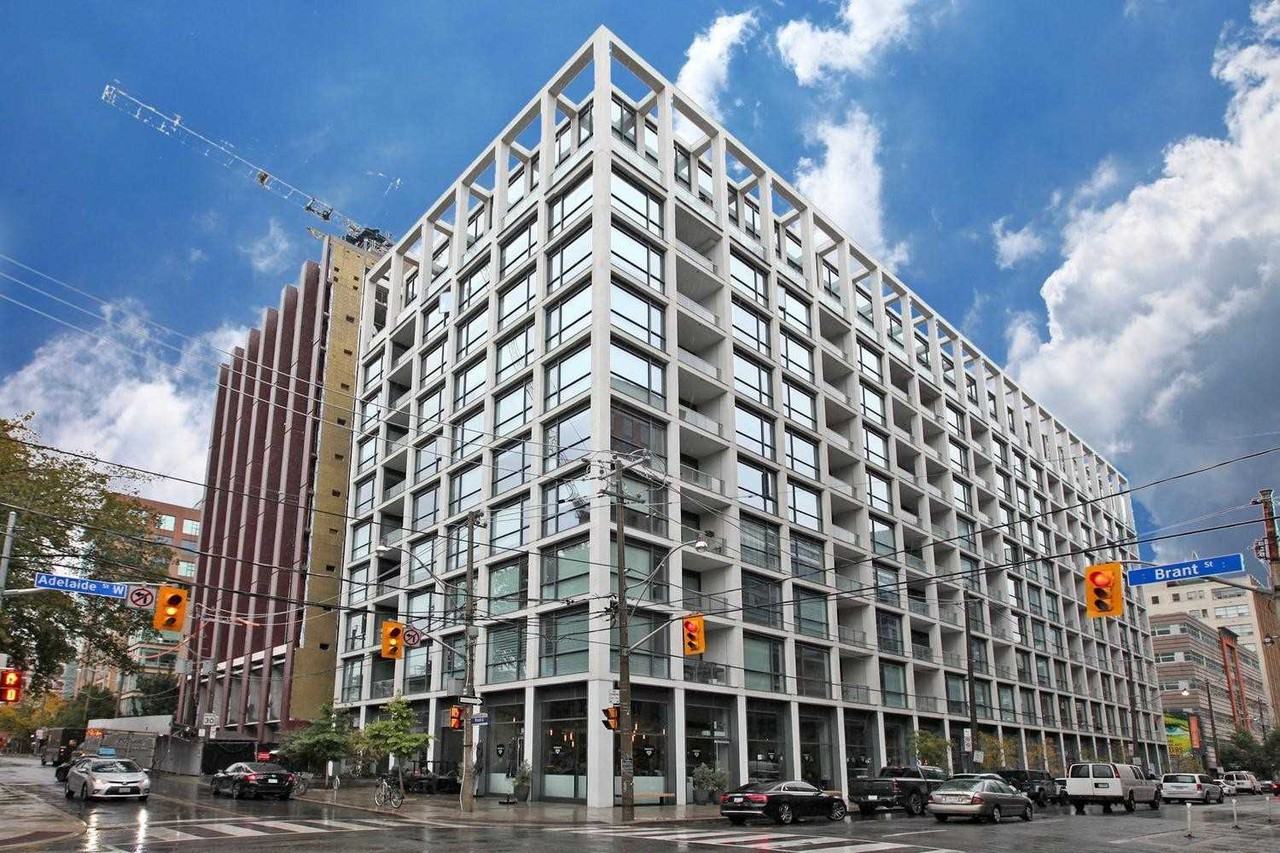 39 Brant Street #625