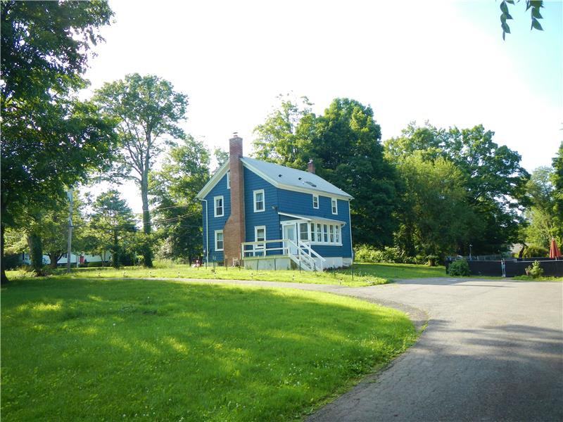 2842 Albany Post Road - Photo 2 of 25