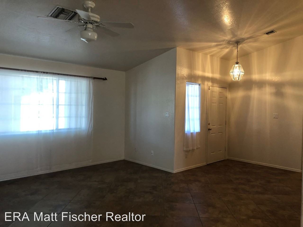 2684 S. 39th Dr. - Photo 2 of 15