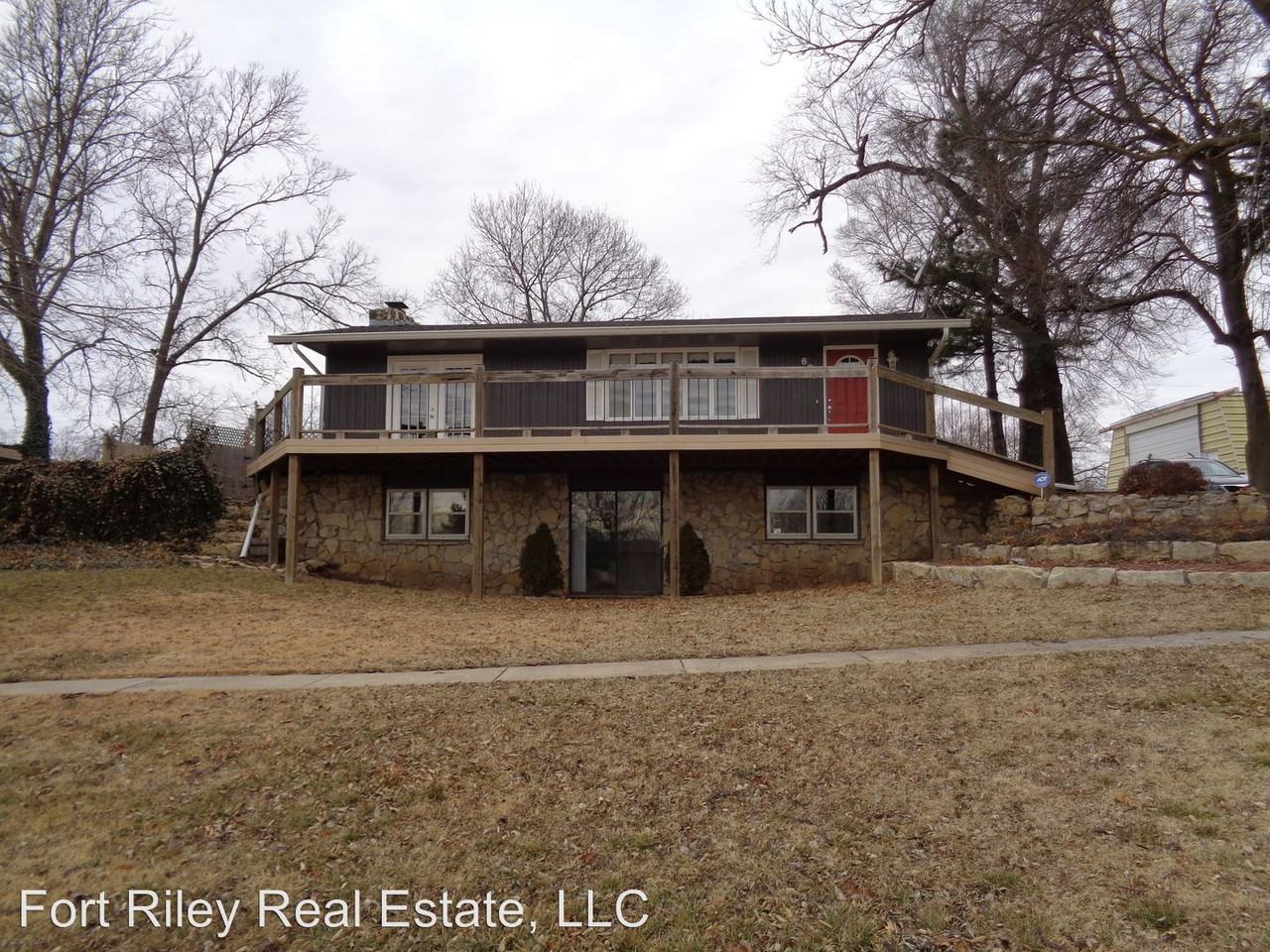 605 Birch Street - Photo 2 of 24