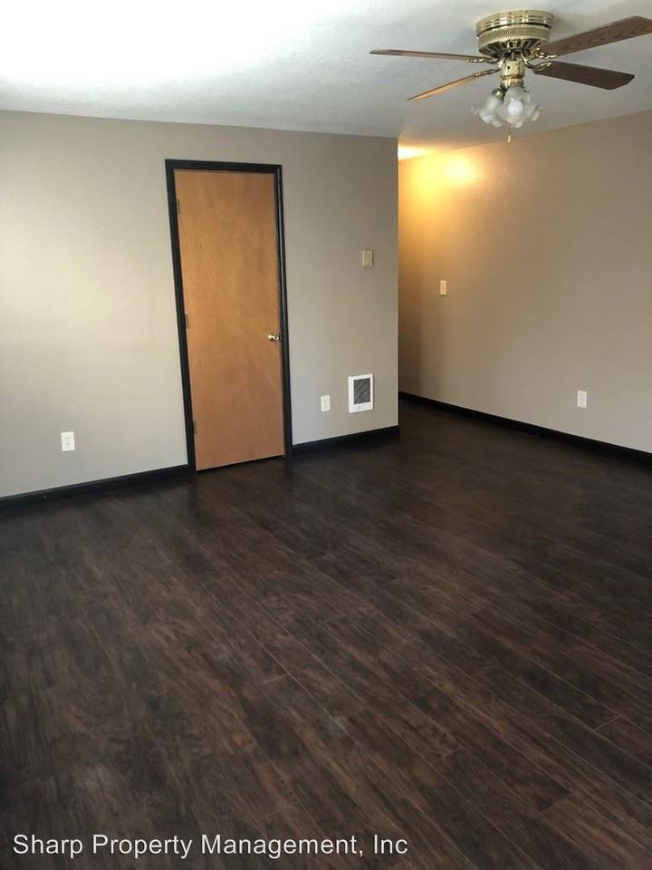 456 Diane St. - Photo 3 of 18