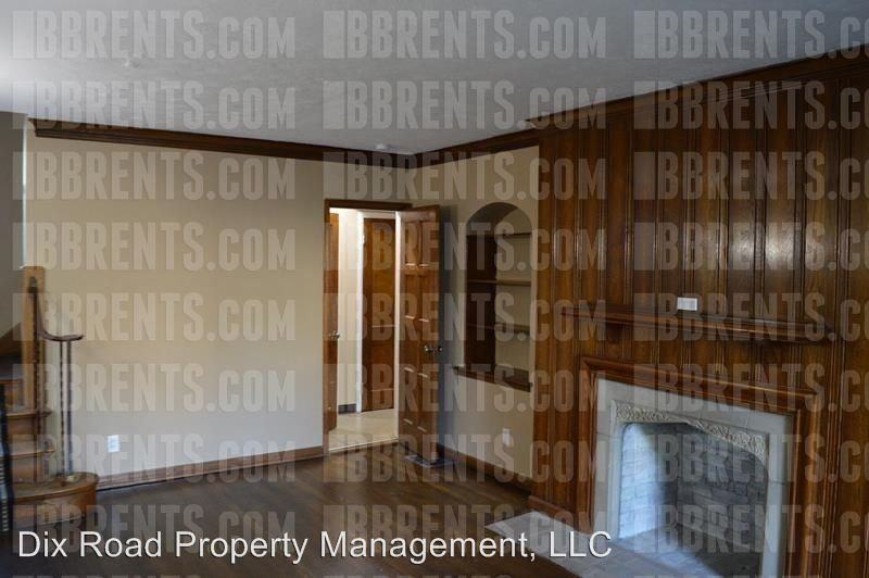 1927 Burroughs Drive - Photo 2 of 14