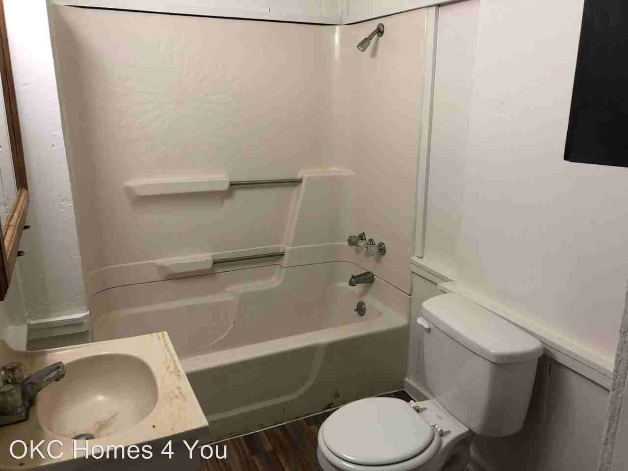 1724 Nw 37th Street - Photo 3 of 7