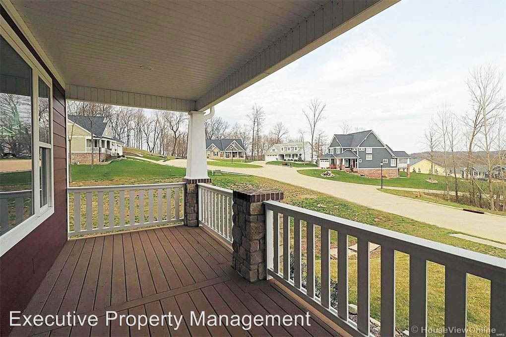 2335 Brister Hill Dr - Photo 2 of 33