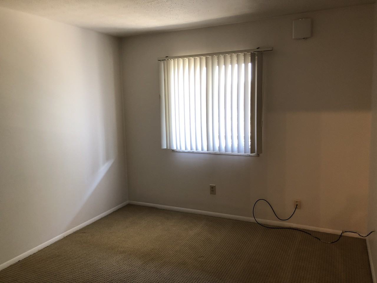 2113 Copley Rd - Photo 3 of 9