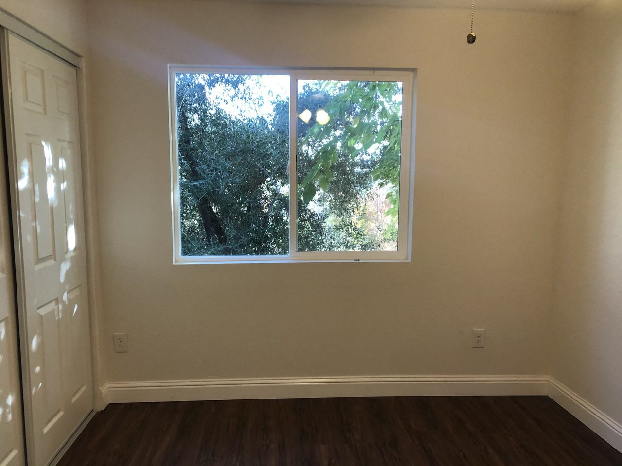 540 Mill Rd - Photo 3 of 9