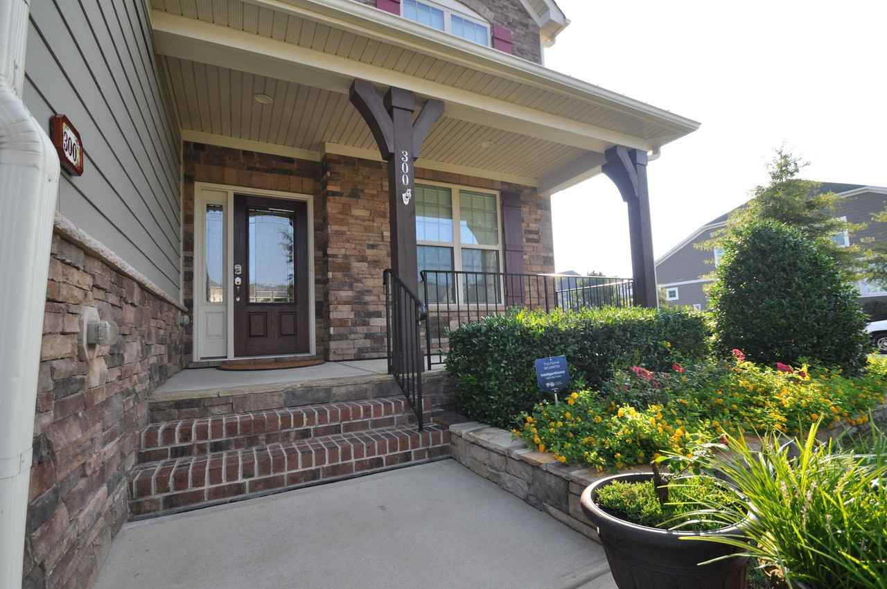 300 Silver Bluff St - Photo 2 of 48