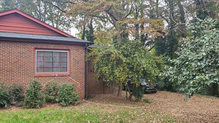 538 Hillandale Street Northeast - Photo 2 of 31