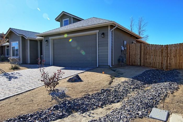 1272 Rainbow Lane - Photo 2 of 21