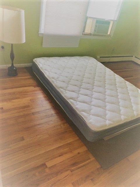 31 -1 Huguenot St. - Photo 2 of 5