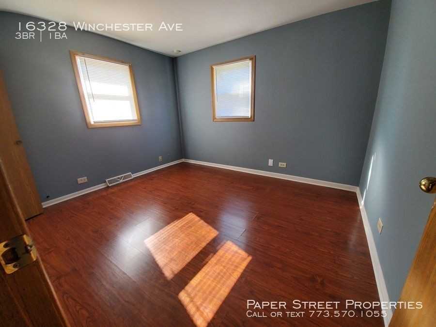 16328 Winchester Ave - Photo 2 of 8