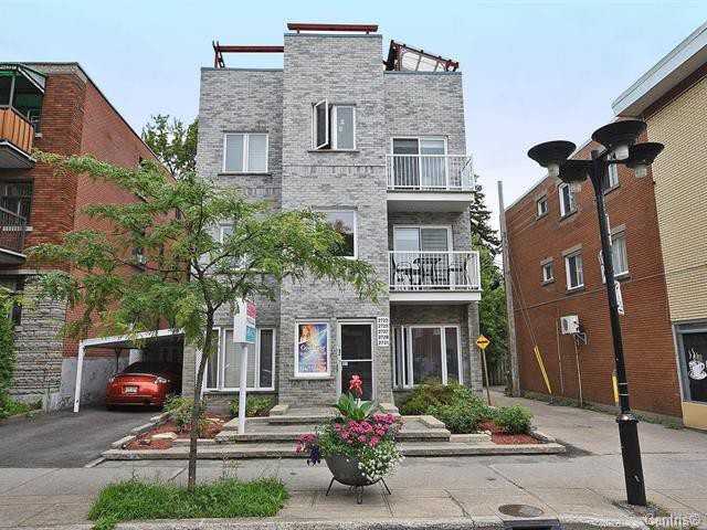 2723 Rue des Ormeaux - Photo 3 of 10