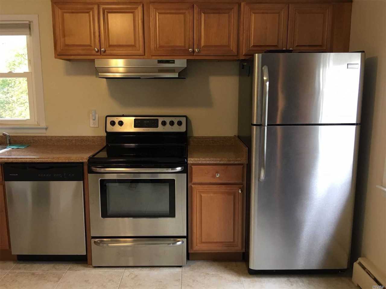 200 3rd Ave - Photo 3 of 14