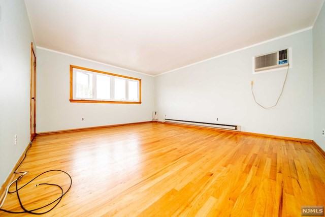 20 Lafayette Street - Photo 3 of 16