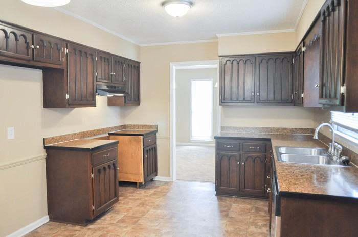 2337 6th Street Northwest - Photo 3 of 9