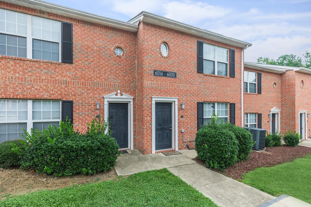 Greens of Pine Glen Apartments 6201 Pine Glen Trl, Durham, NC 27713