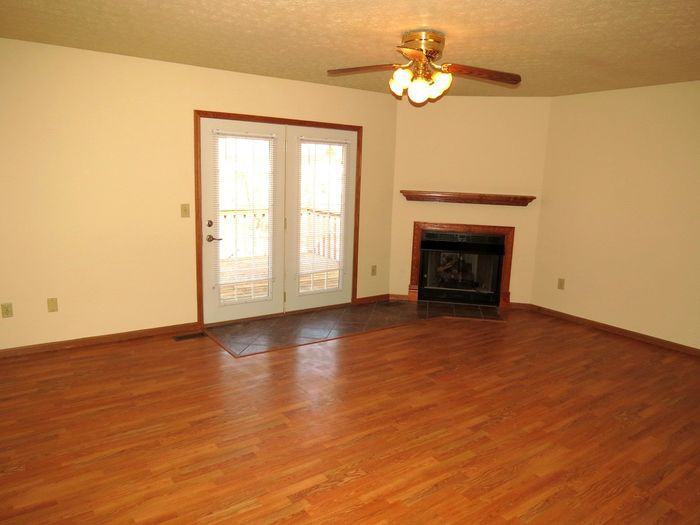 2129 Brett Court - Photo 2 of 13