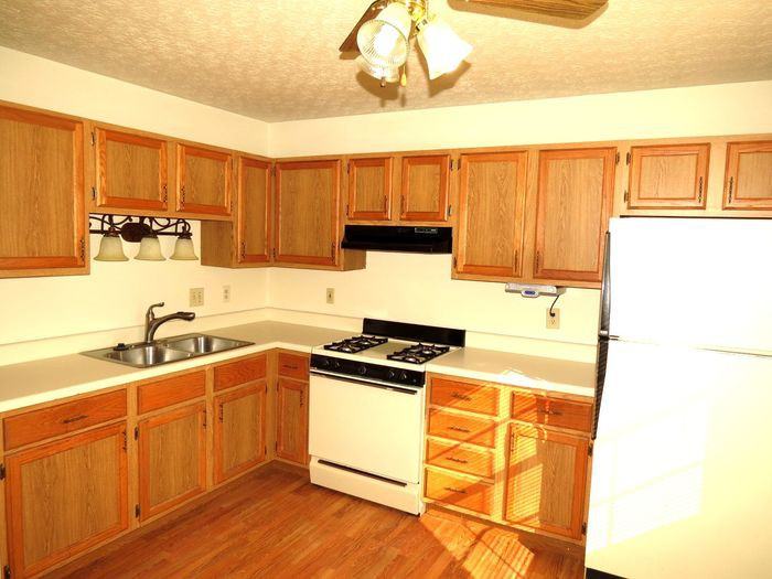 2129 Brett Court - Photo 3 of 13