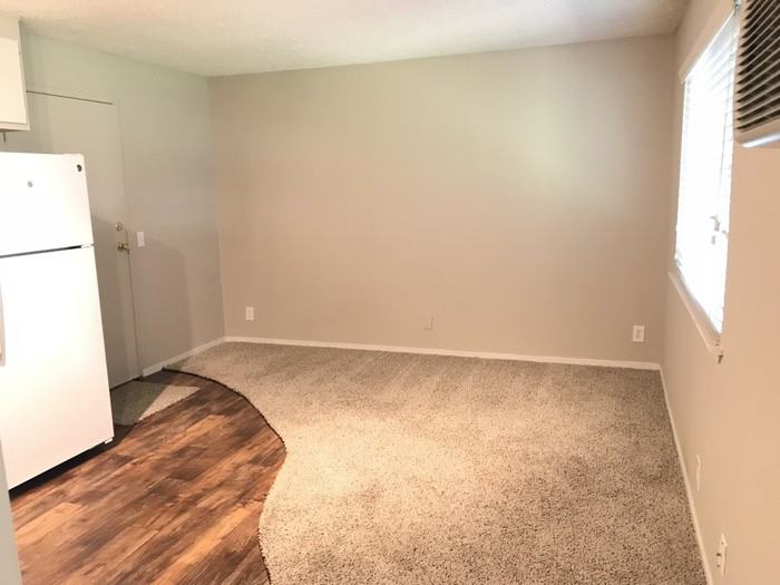 1616 E Street - 07 #7 - Photo 2 of 11