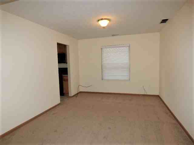 3663 Lifestyle Blvd Columbus Oh 43219-6211 - Photo 3 of 10
