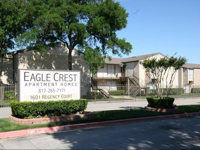 Eagle Crest - Photo 2 of 2
