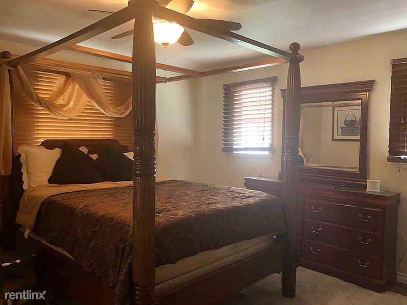 128 Ravenell Drive - Photo 2 of 5