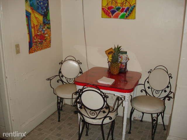 92 Algonquin Rd. 1 - Photo 3 of 4