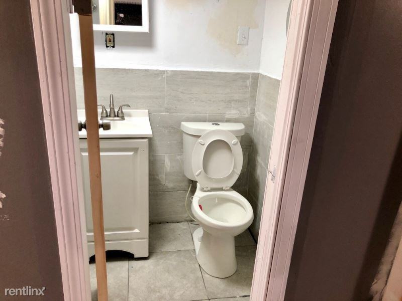 94 Summer St - Photo 3 of 8