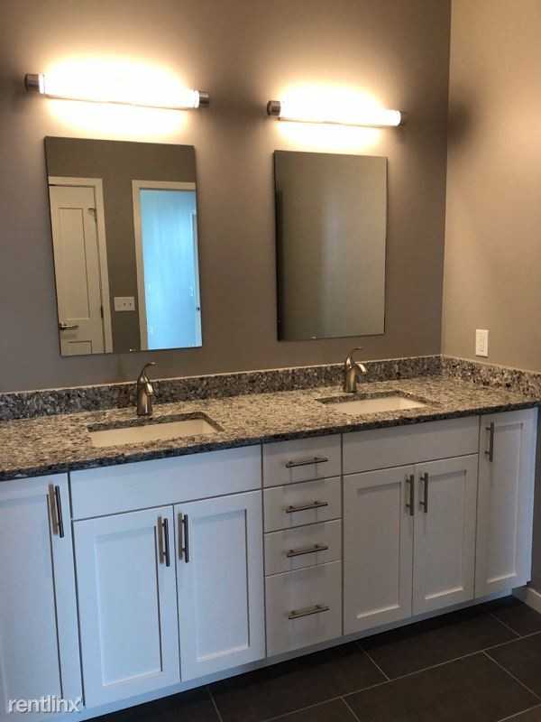 333 W Depot Street - Photo 3 of 15