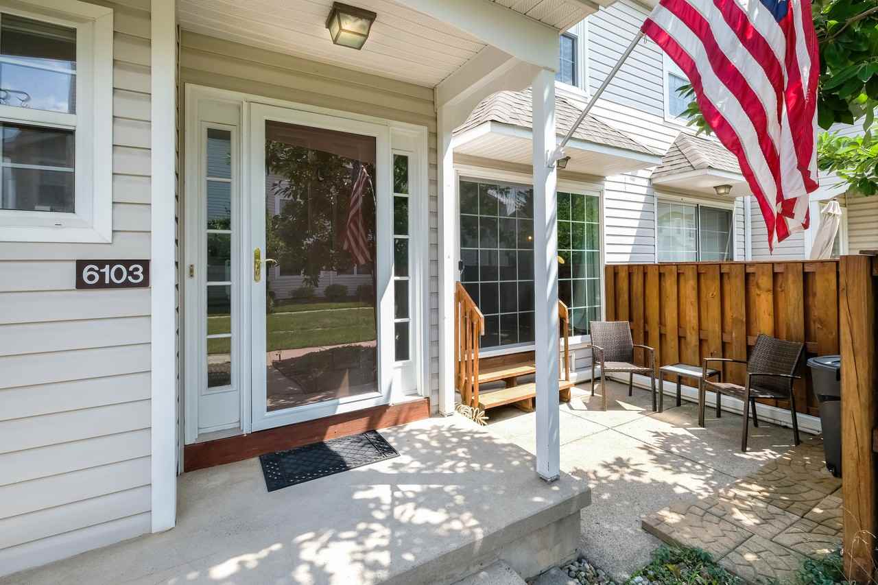 6103 Spruce Mill Dr - Photo 2 of 20