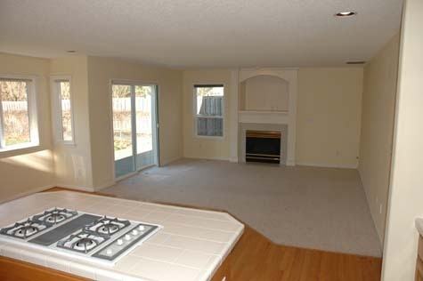 31187 Willamette Way W - Photo 3 of 9