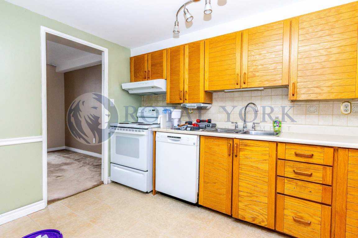 3 BED | 2 BATH CONDO FOR RENT @ ETOBICOKE | DIXON RD - Photo 2 of 20