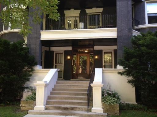 5465 S Hyde Park Blvd #3S