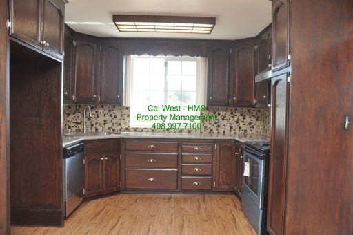 702 Santa Paula Ave - Photo 2 of 11