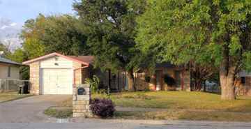 featured image of 1301 Bonner Dr