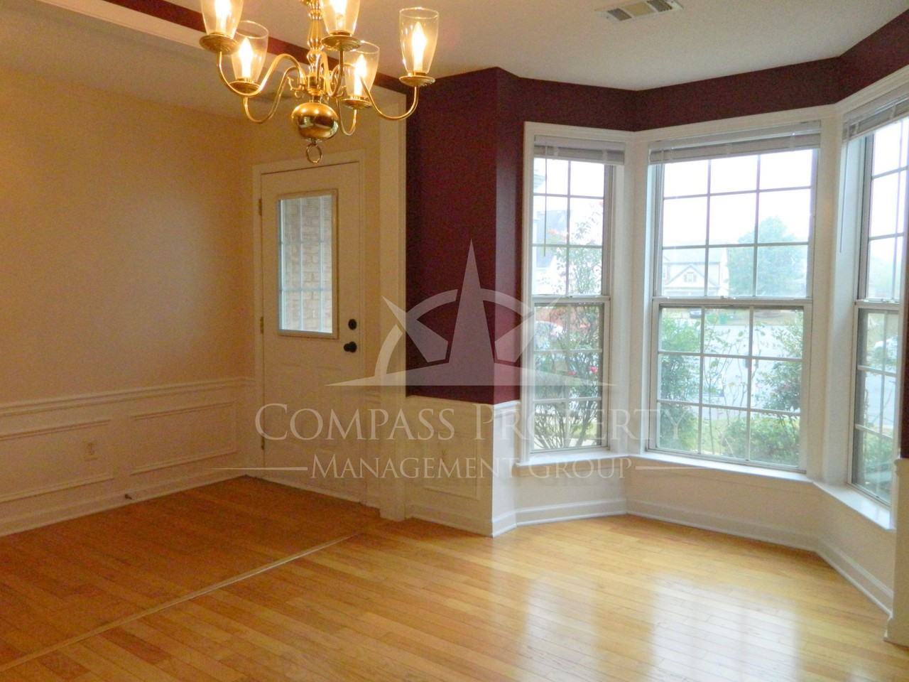 706 Verneer Ct - Photo 2 of 39
