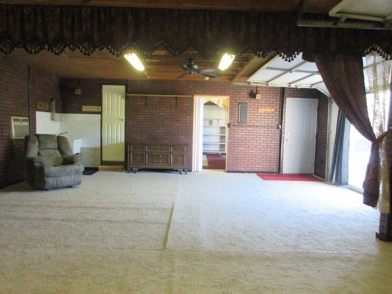 414 Bybee Road - Photo 3 of 9