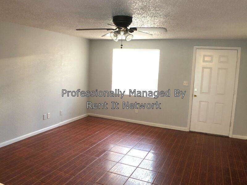 13000 120th St - Photo 2 of 14