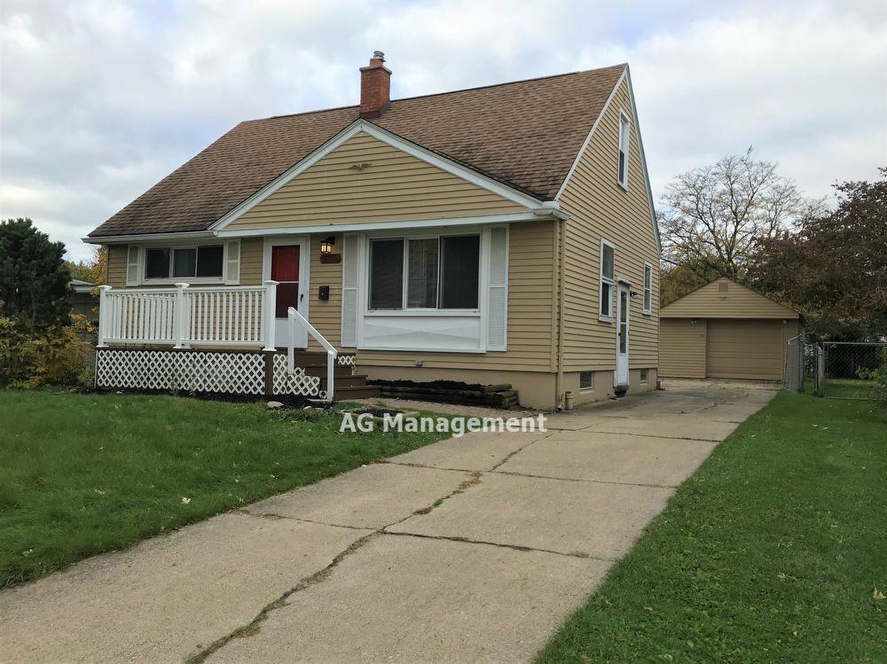 106 Redruth Ave - Photo 2 of 30