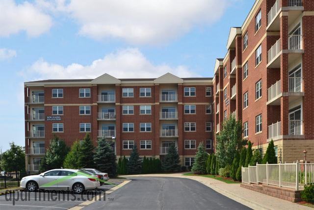 Two Itasca Place Apartments - Photo 2 of 27